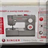 Z06. Singer heavy duty sewing machine. 